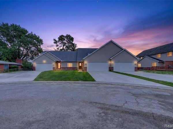 24784 Ashley Court, Redford Township, Mi 48239
