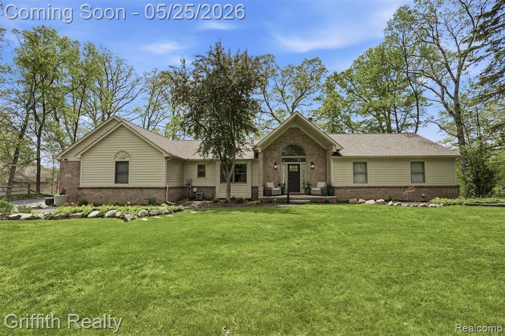 10232 Spencer Road Brighton Township, MI 