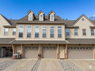 5151 PARSLEY Drive, Shelby Twp, MI 48316