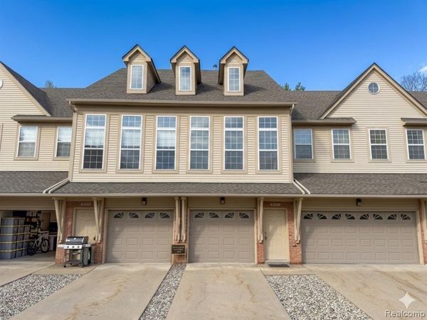 5151 PARSLEY Drive , Shelby Twp, MI 48316