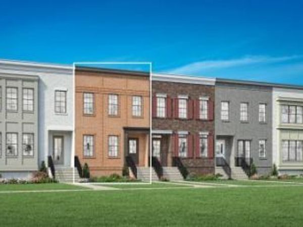 303 S Center Street , Northville, MI 48167