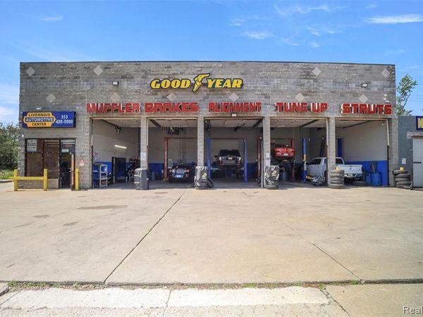14801 Livernois Avenue, Detroit, MI 48238