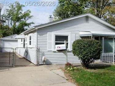 27791 Groveland Street, Madison Heights, MI 48071