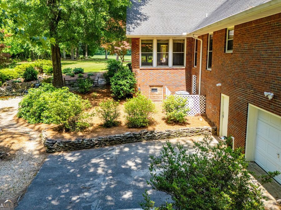 Property Image 94