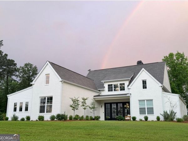 255 NE Chimney Rock Trail NE, Milledgeville, GA 31061