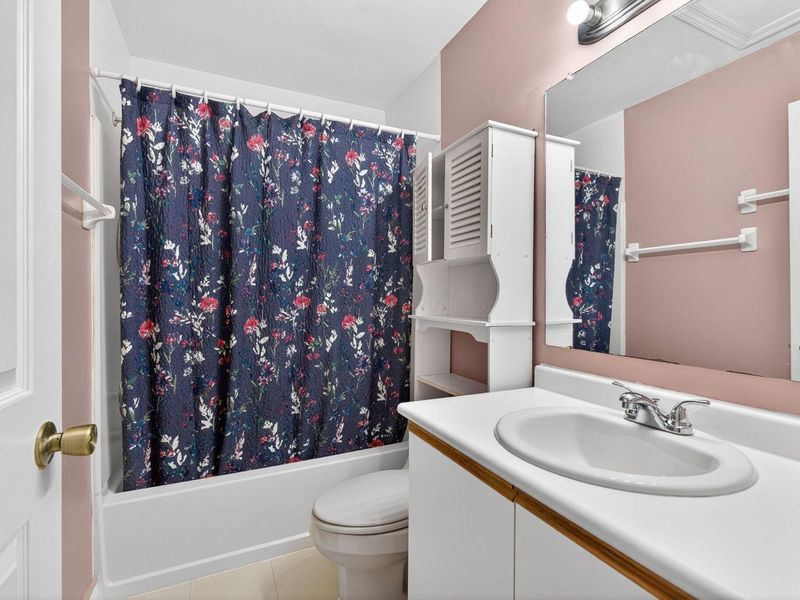 5542 Valencia Park Boulevard, Unit 3A, Hilliard, OH 43026 Photo 11