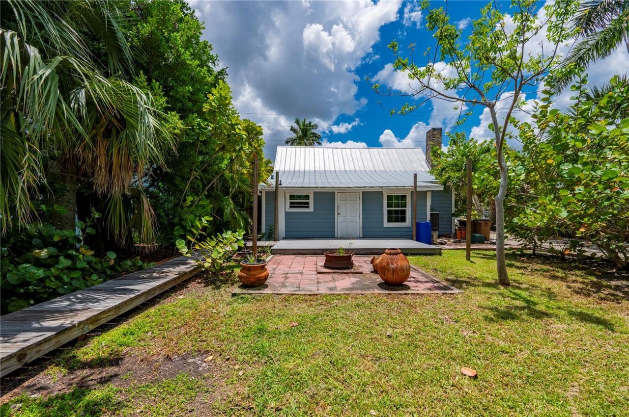 756 W Marion Avenue , Punta Gorda, FL 33950 Photo