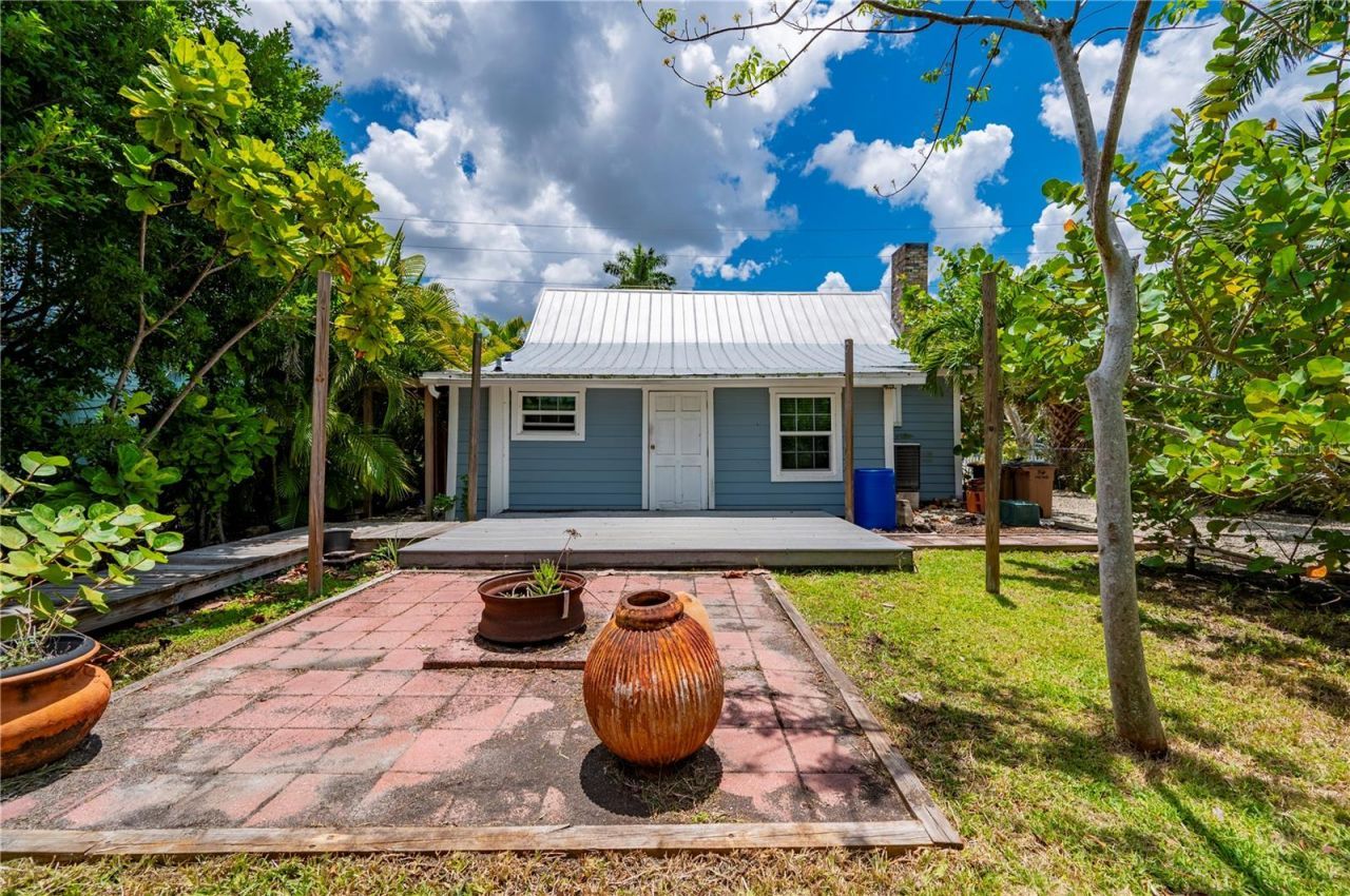756 W Marion Avenue , Punta Gorda, FL 33950 Photo