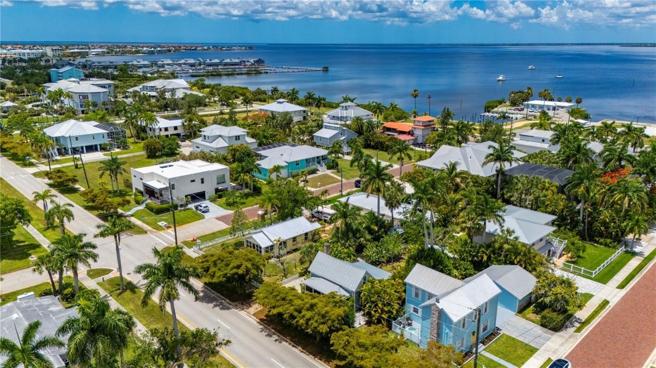756 W Marion Avenue , Punta Gorda, FL 33950 Photo