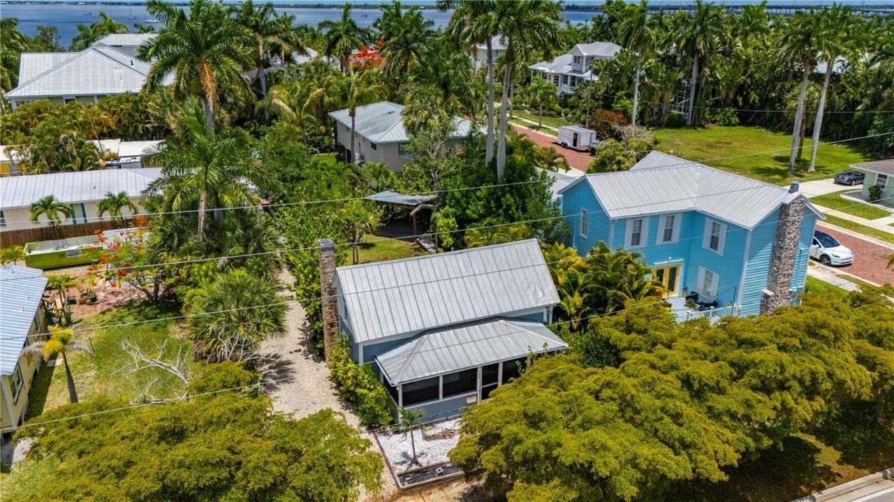 756 W Marion Avenue , Punta Gorda, FL 33950 Photo