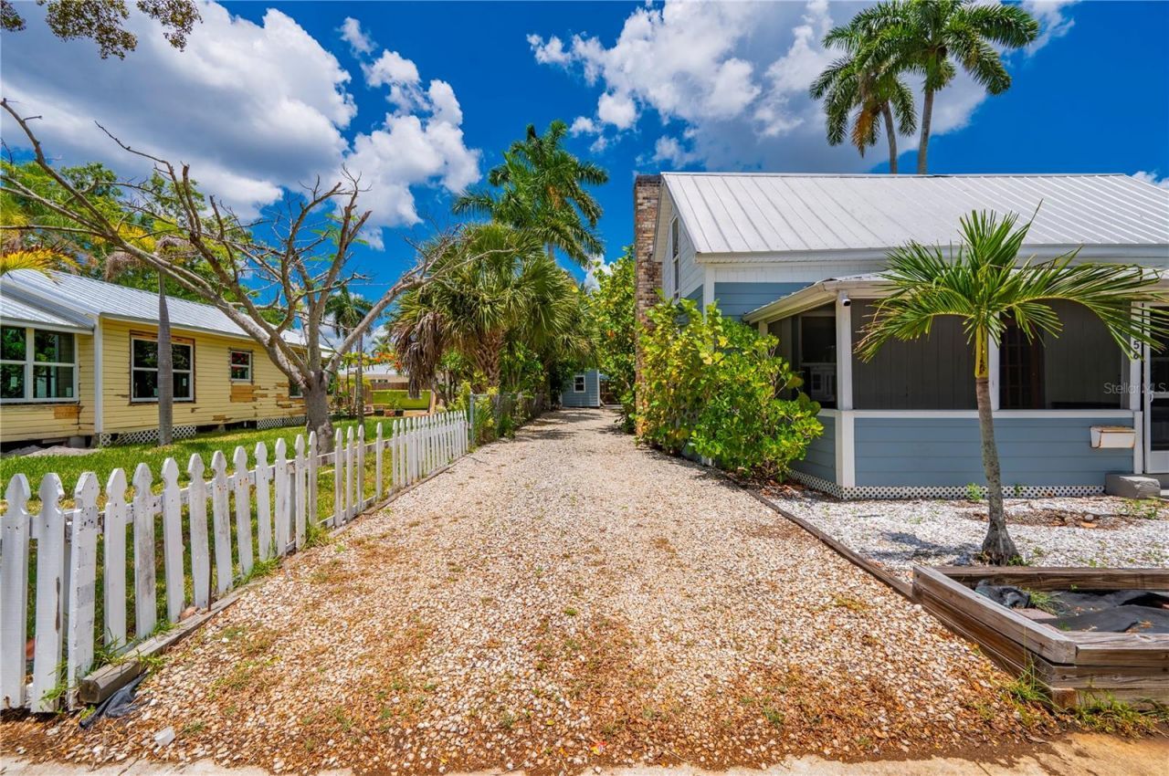756 W Marion Avenue , Punta Gorda, FL 33950 Photo