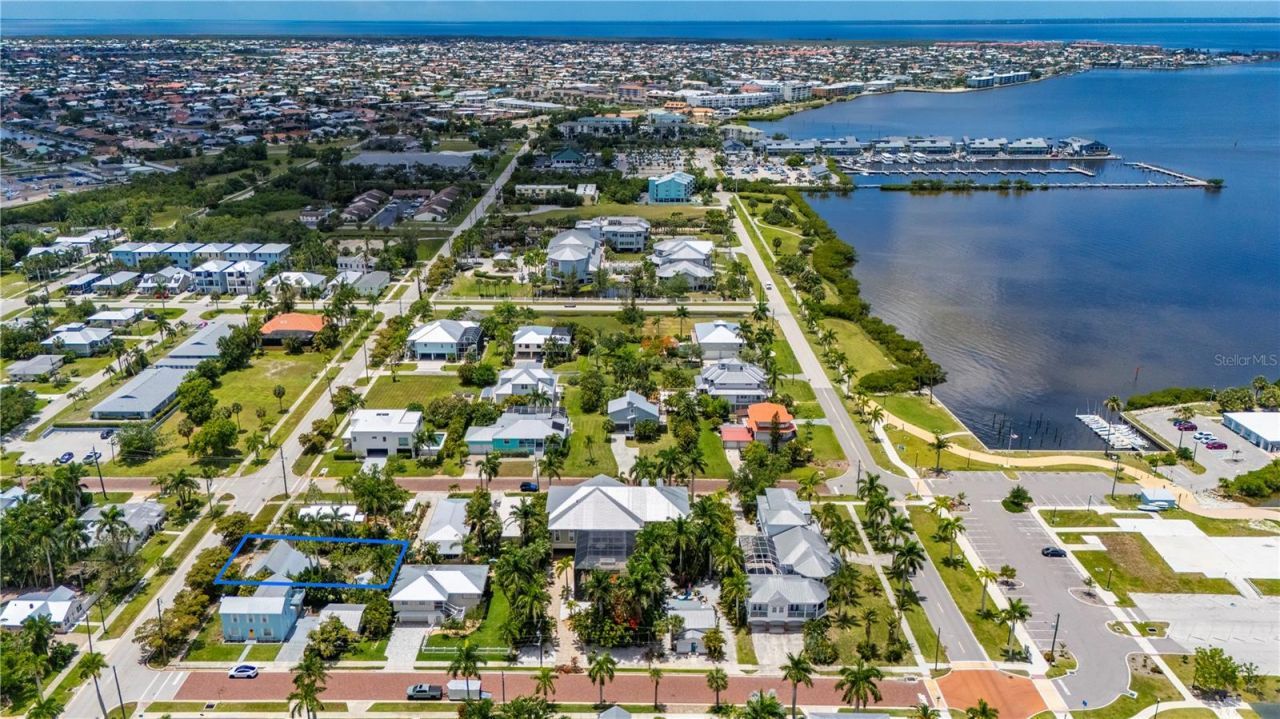 756 W Marion Avenue , Punta Gorda, FL 33950 Photo