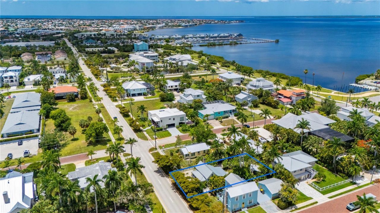 756 W Marion Avenue , Punta Gorda, FL 33950 Photo