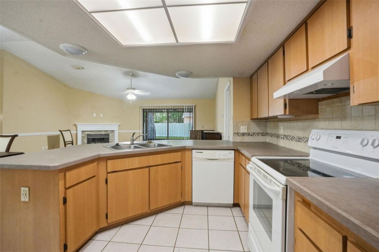 136 Waterfall Drive , Spring Hill, FL 34608 Photo