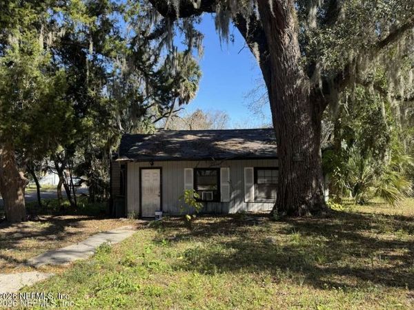 7035 ELWOOD Avenue, Jacksonville, FL 32208