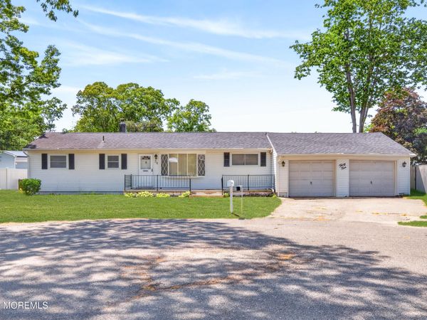 34 Sanford Road, Brick, NJ 08724
