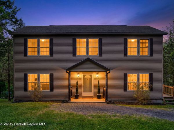 36 Old Baltus Court, Athens, NY 12015