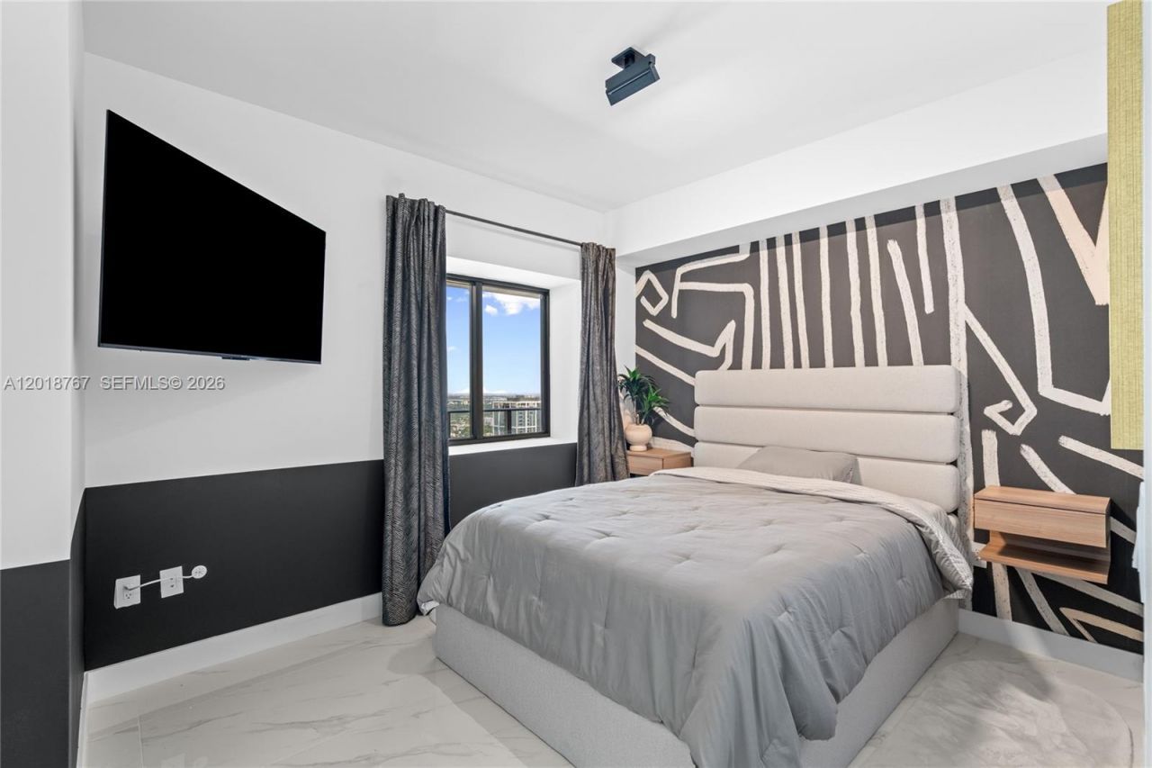 700 NE 24th St , Unit 5206, Miami, FL 33137 Photo