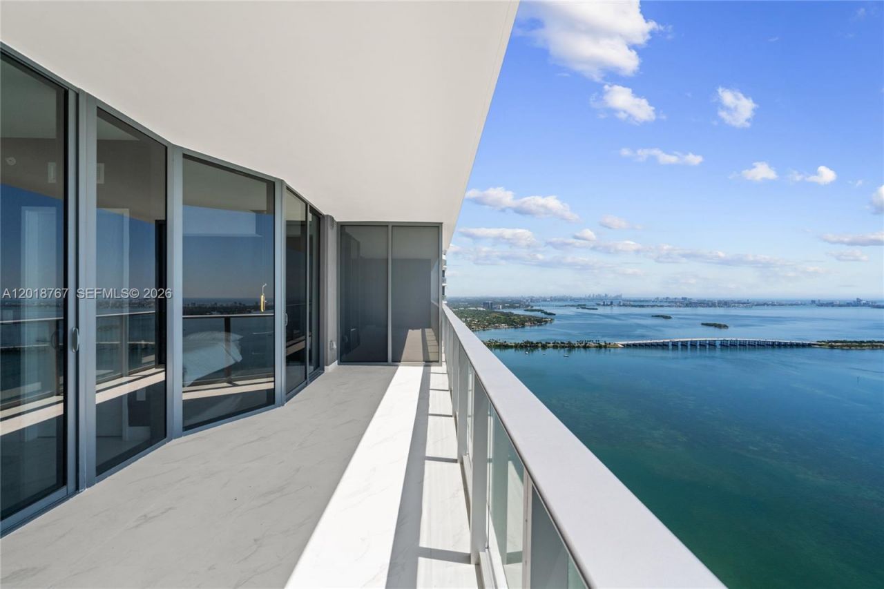 700 NE 24th St , Unit 5206, Miami, FL 33137 Photo
