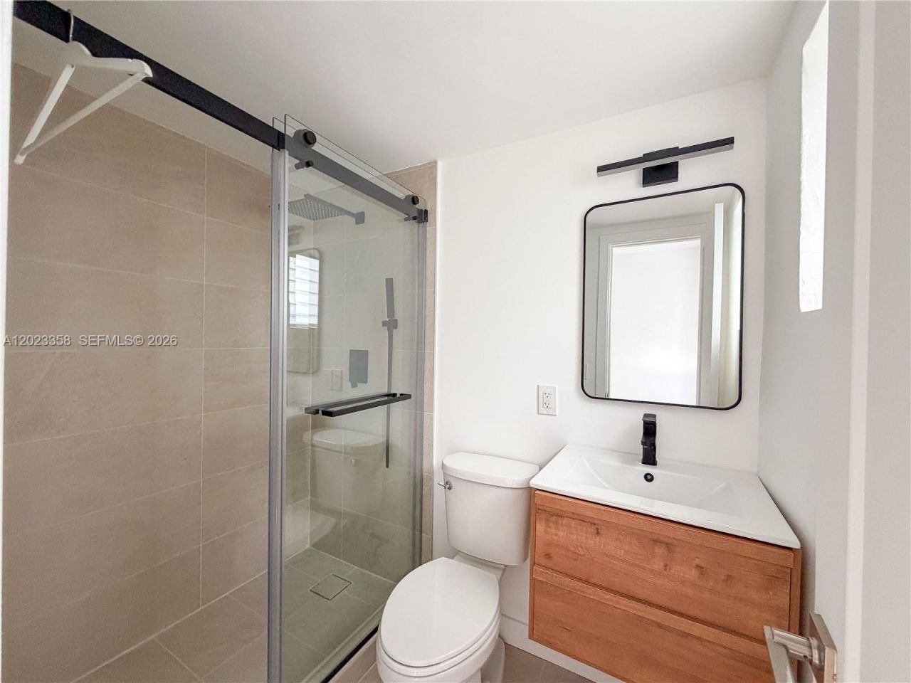 313 SW 1st Street, Unit 1, Hallandale Beach, FL 33009 Photo