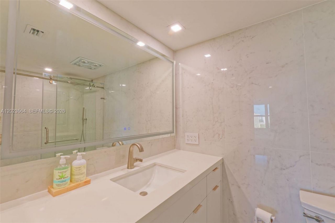 3000 E Sunrise Blvd, Unit PHG, Fort Lauderdale, FL 33304 Photo