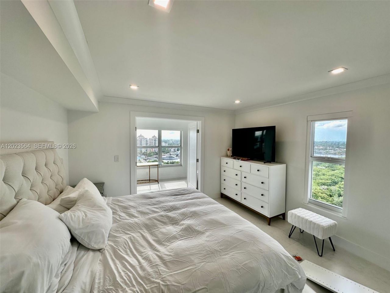 3000 E Sunrise Blvd, Unit PHG, Fort Lauderdale, FL 33304 Photo