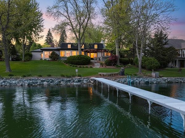 4594 BELLHAVEN LANE, Oshkosh, WI 54904