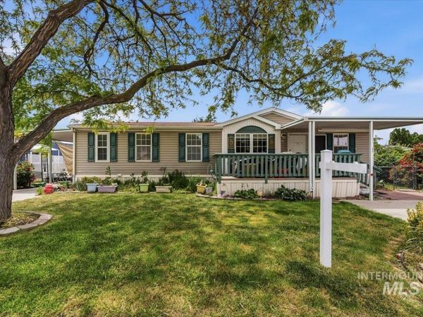 700 E Fairview Ave #17, Meridian, ID 83642