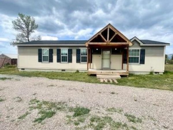3075 W 2500 N, ARCO, ID 83213