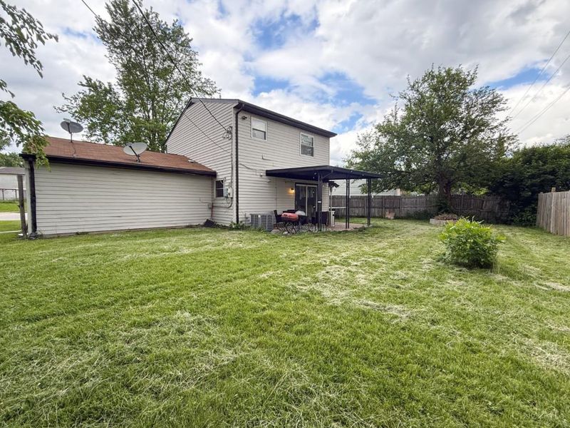 1811 Theresa Court, Middletown, OH 45044 Photo 2