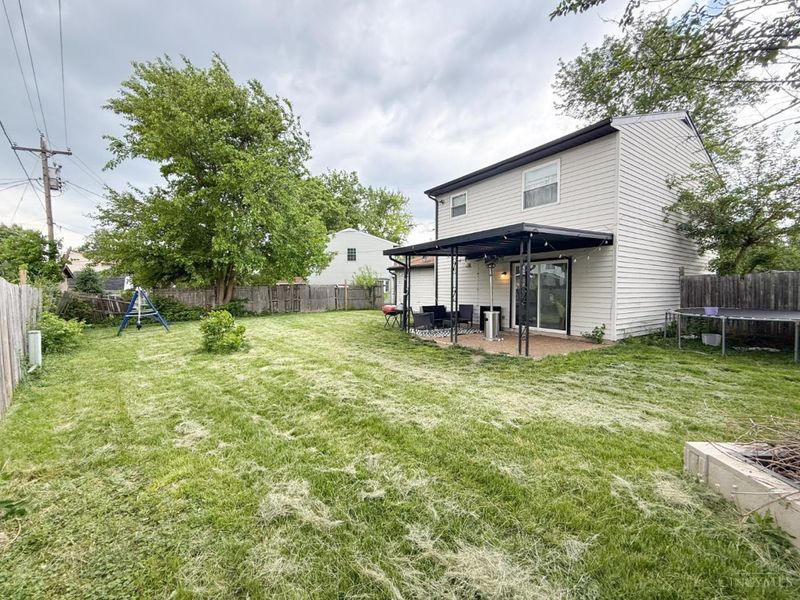 1811 Theresa Court, Middletown, OH 45044 Photo 3
