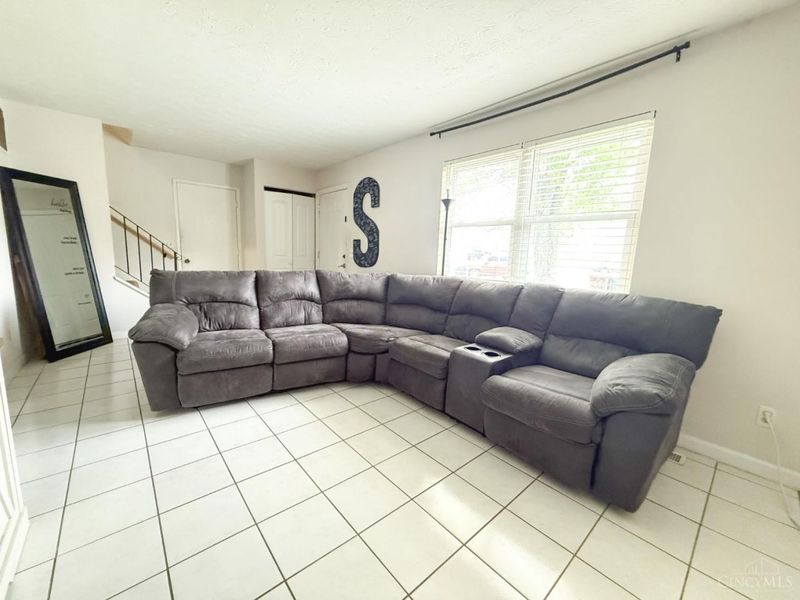 1811 Theresa Court, Middletown, OH 45044 Photo 6