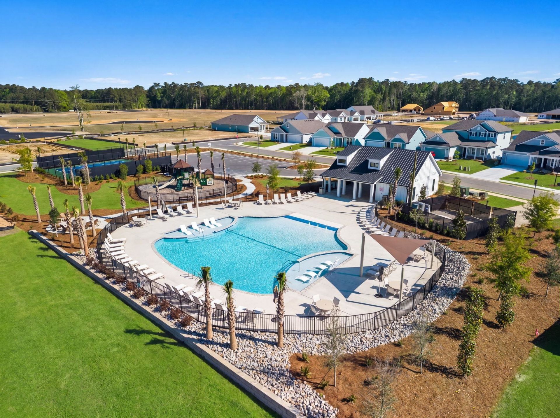 2405 Spring Rise Dr  Photo 19