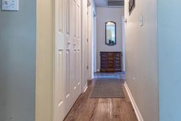 590 Bridgeport Dr.  photo 4