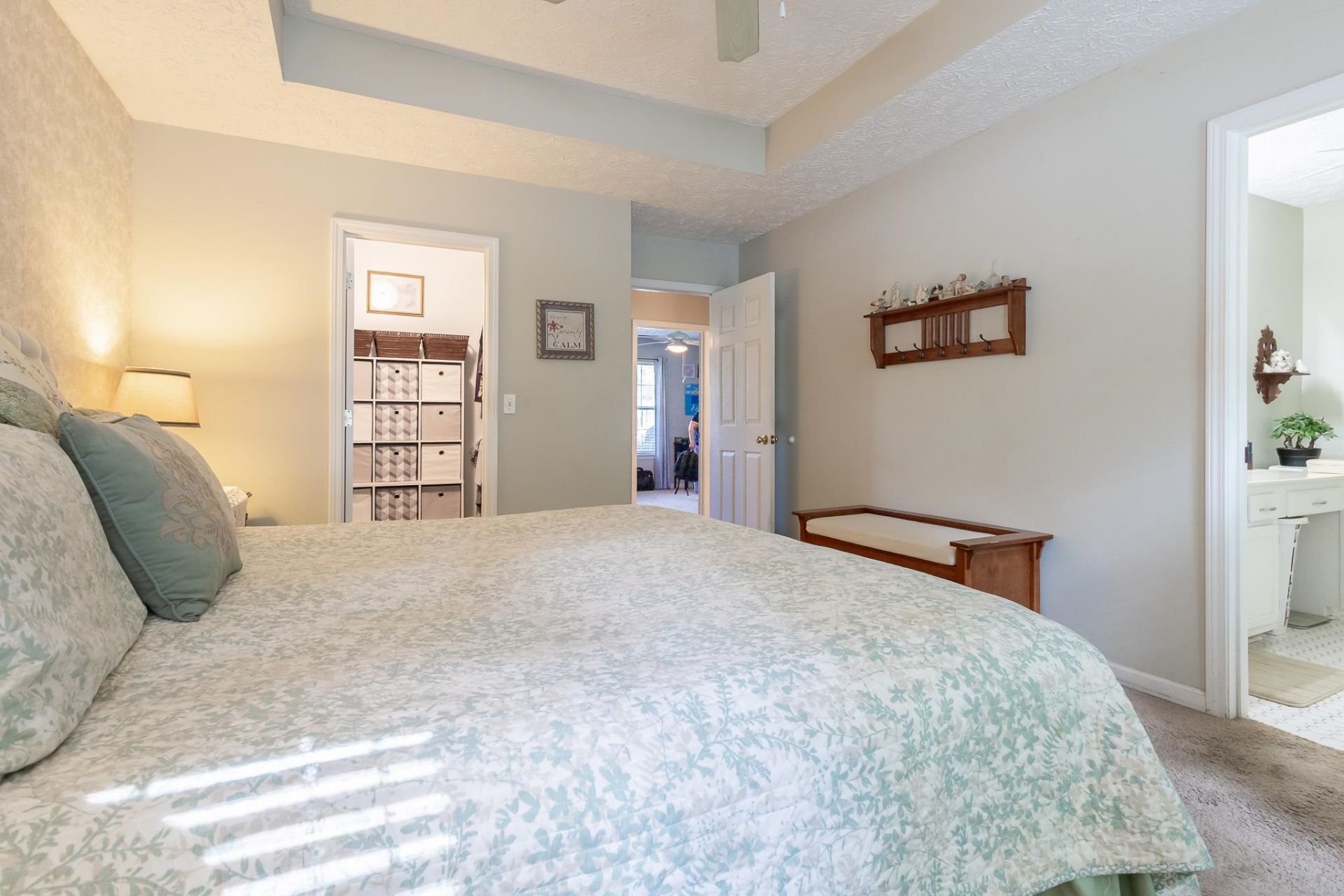 590 Bridgeport Dr.  Photo 28