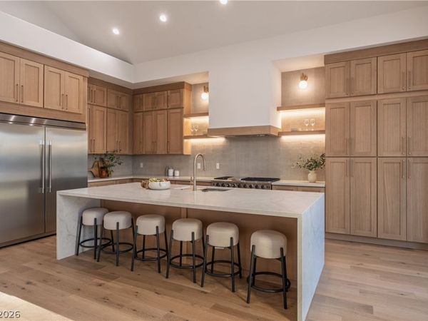 8800 Lusso Court , Las Vegas, NV 89134