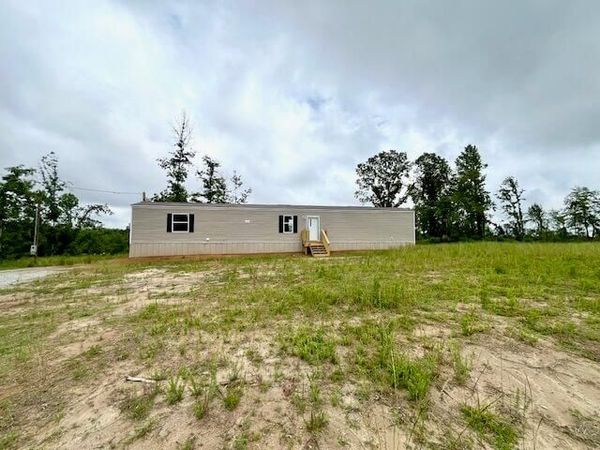 4 County Road 4251, New Site, MS 38859