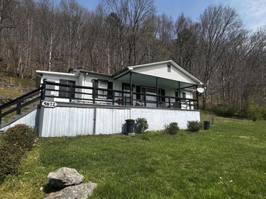 5872 New River Hwy, Briceville, TN 37710