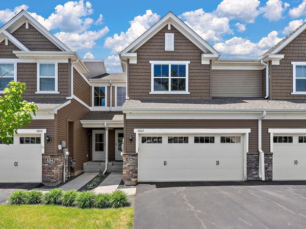 4262 Corn Silk Lane, Woodbury, MN 55129
