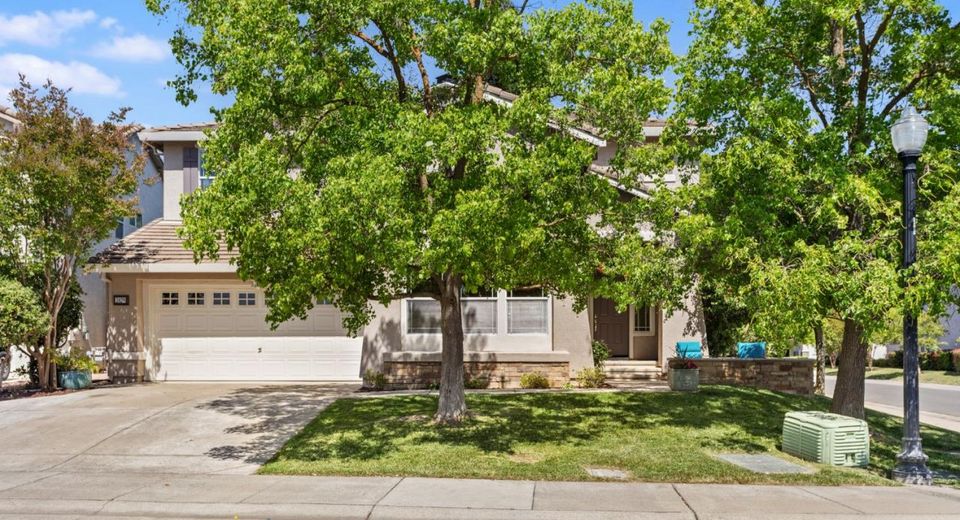 2429 Burberry Way, Sacramento, CA 95835 Photo