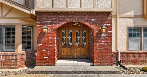 101 Audubon Cir, Sacramento, CA 95831 Photo