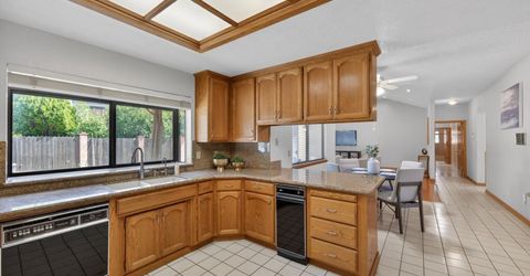 101 Audubon Cir, Sacramento, CA 95831 Photo