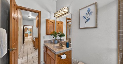 101 Audubon Cir, Sacramento, CA 95831 Photo