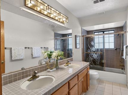 101 Audubon Cir, Sacramento, CA 95831 Photo