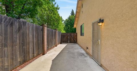 101 Audubon Cir, Sacramento, CA 95831 Photo