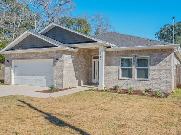 1504 W Ponderosa Road, Fort Walton Beach, FL 32547