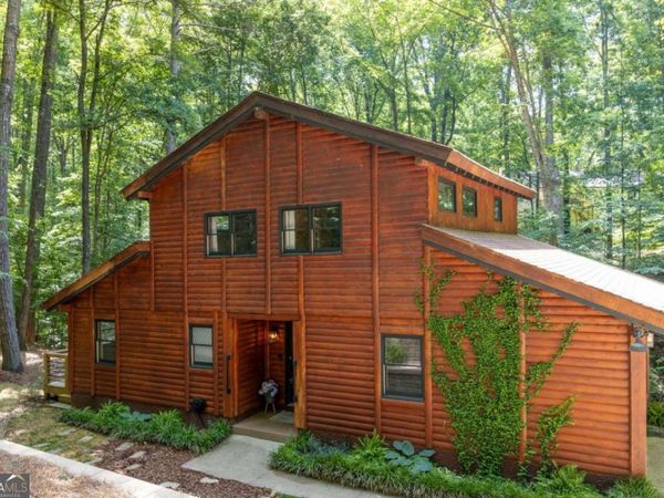 621 Spring Bluff Court SW, Marietta, GA 30064