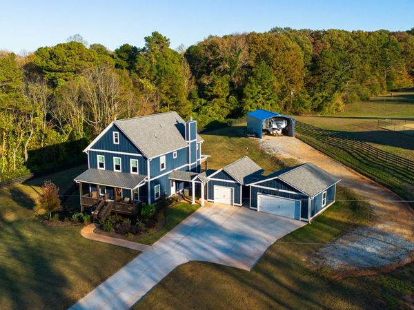 564 Old Airport Road, Commerce, GA 30530