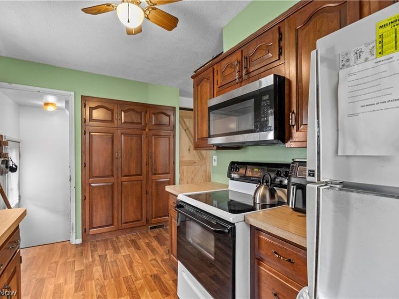 610 Princeton Avenue, Elyria, OH 44035 Photo 12