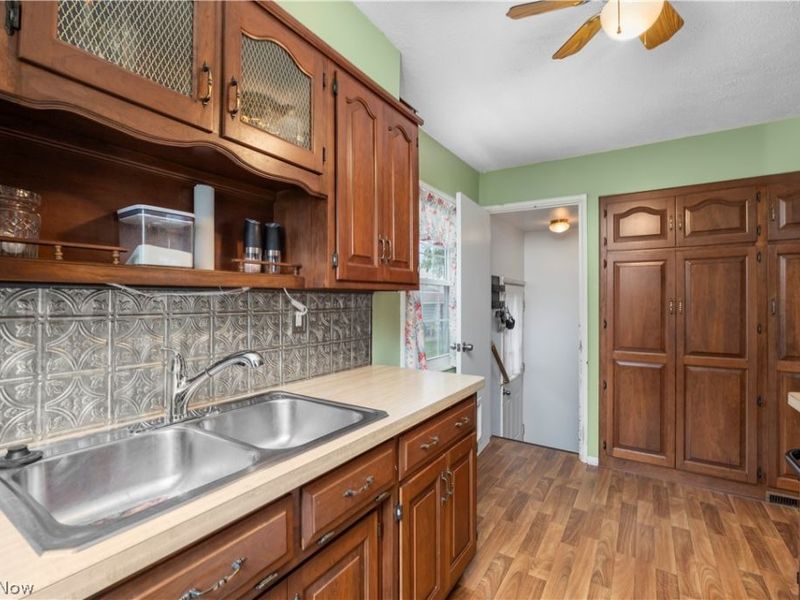 610 Princeton Avenue, Elyria, OH 44035 Photo 13